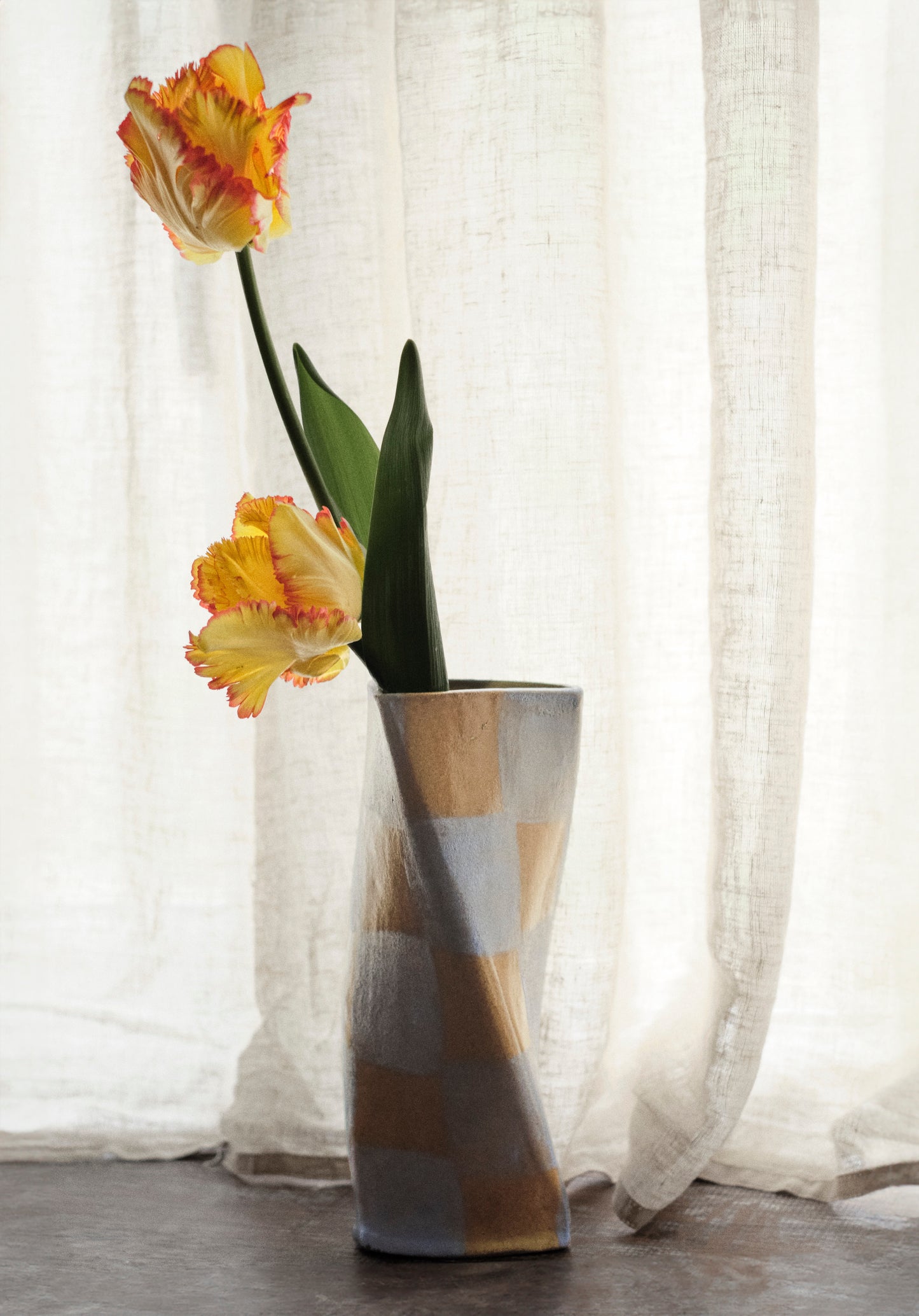 Baby Blue Check Twist Vase