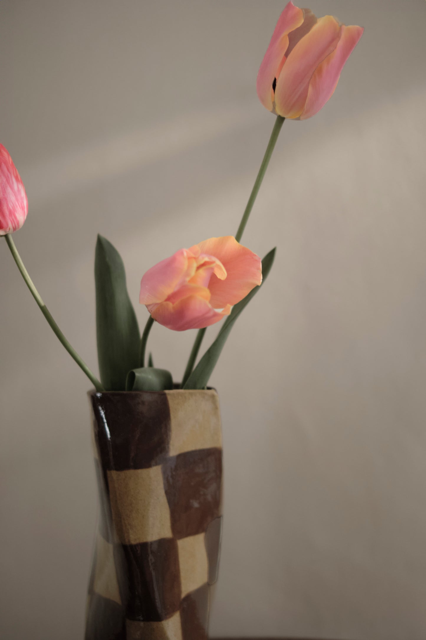 Chocolate Brown Check Twist Vase
