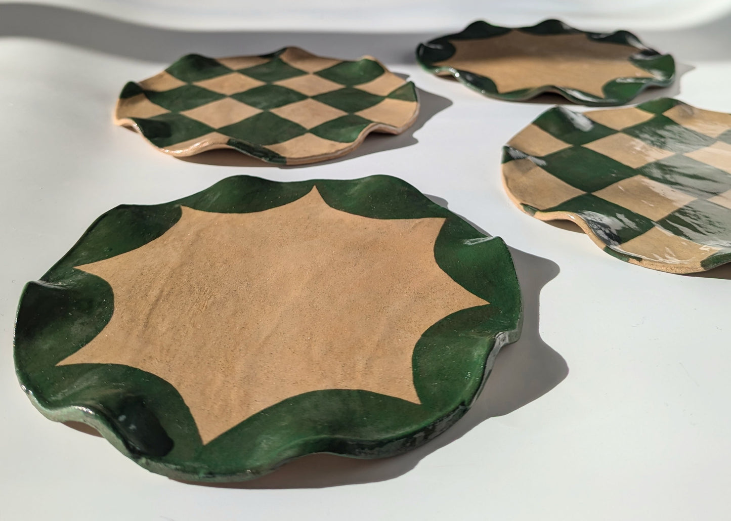 Set of Four Green Wavy Check & Scalloped Side Plates