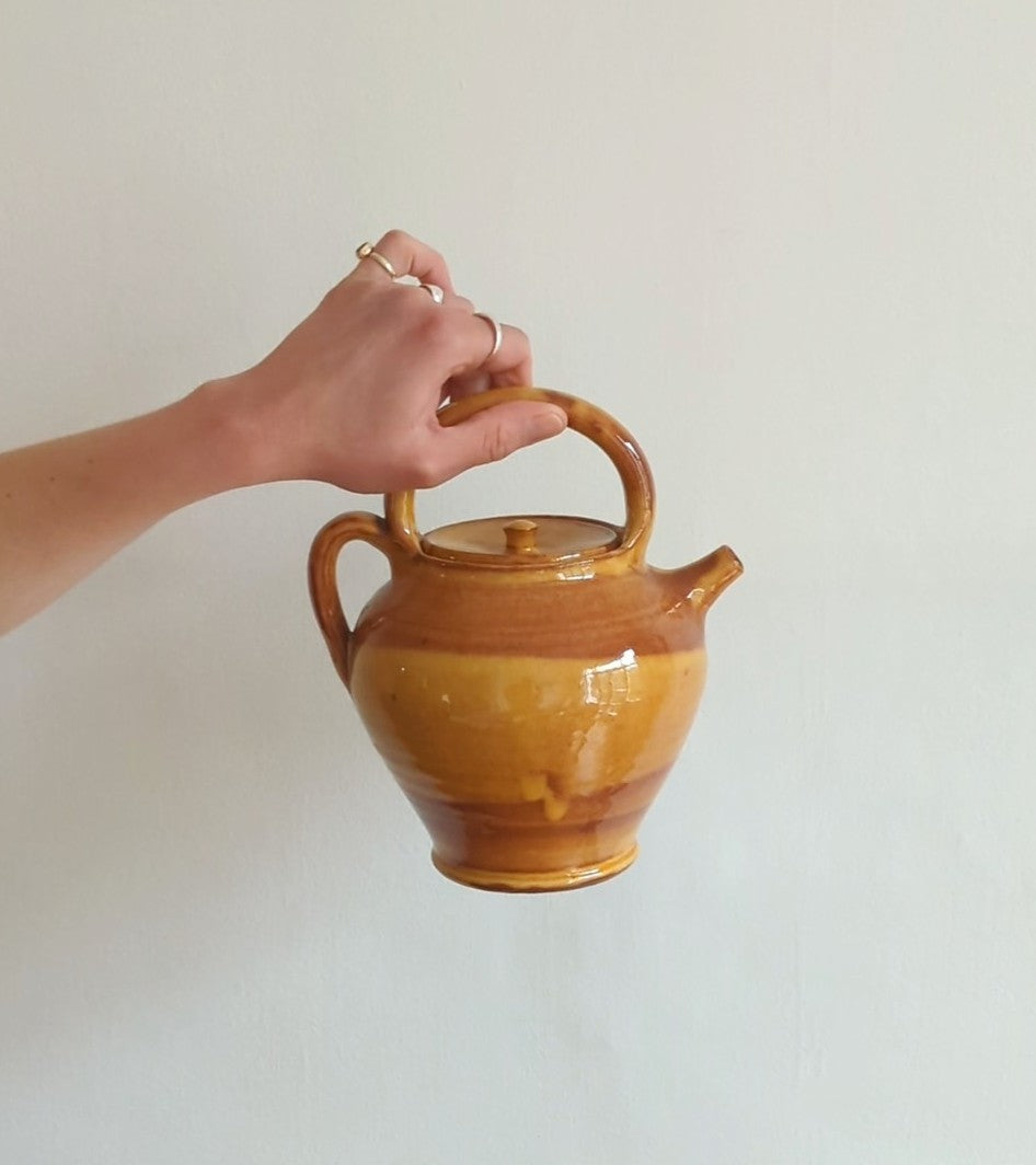 Swirl Glazed French Confit Pot