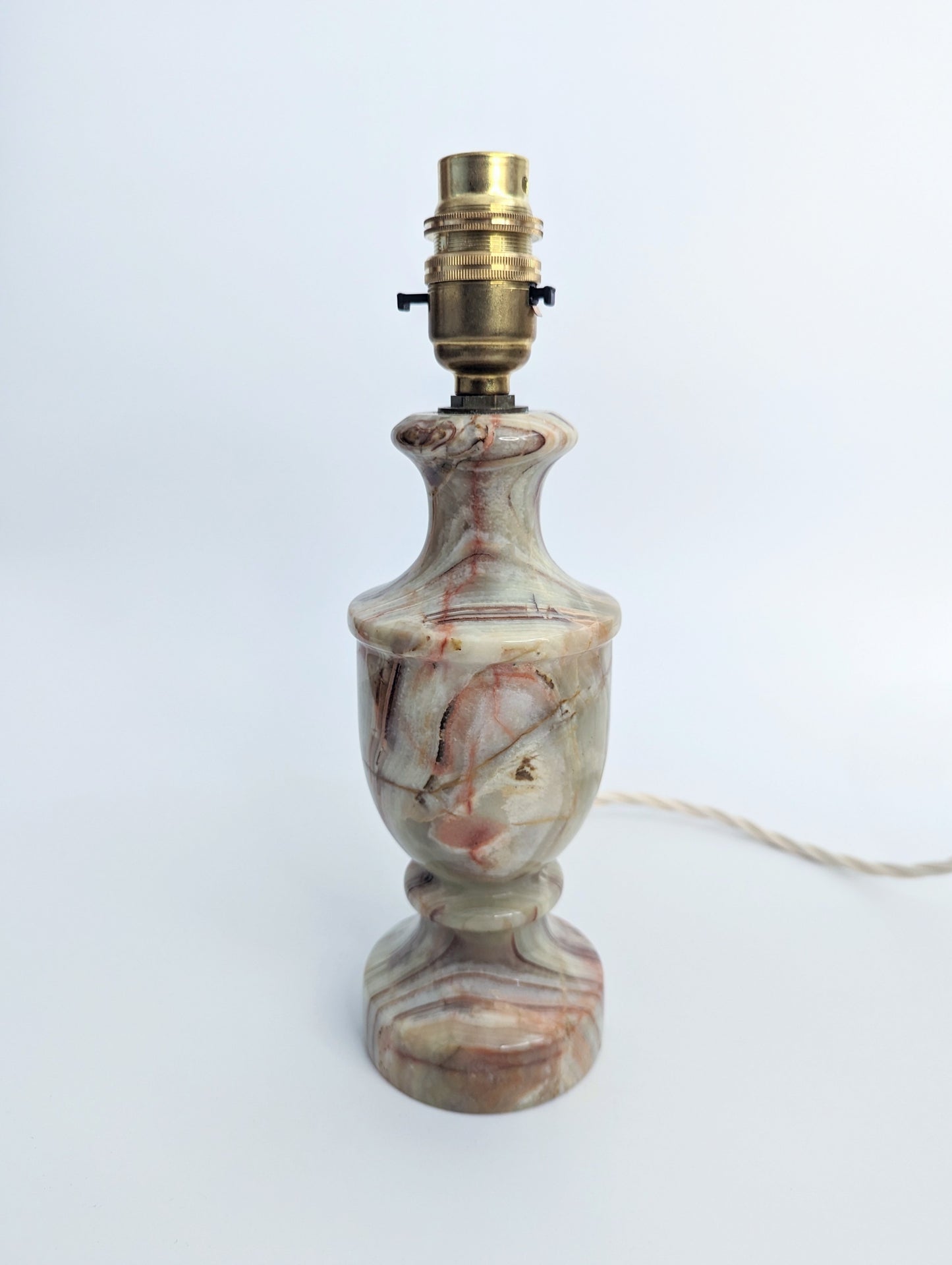 Pinky Red & Green Streaked Onyx