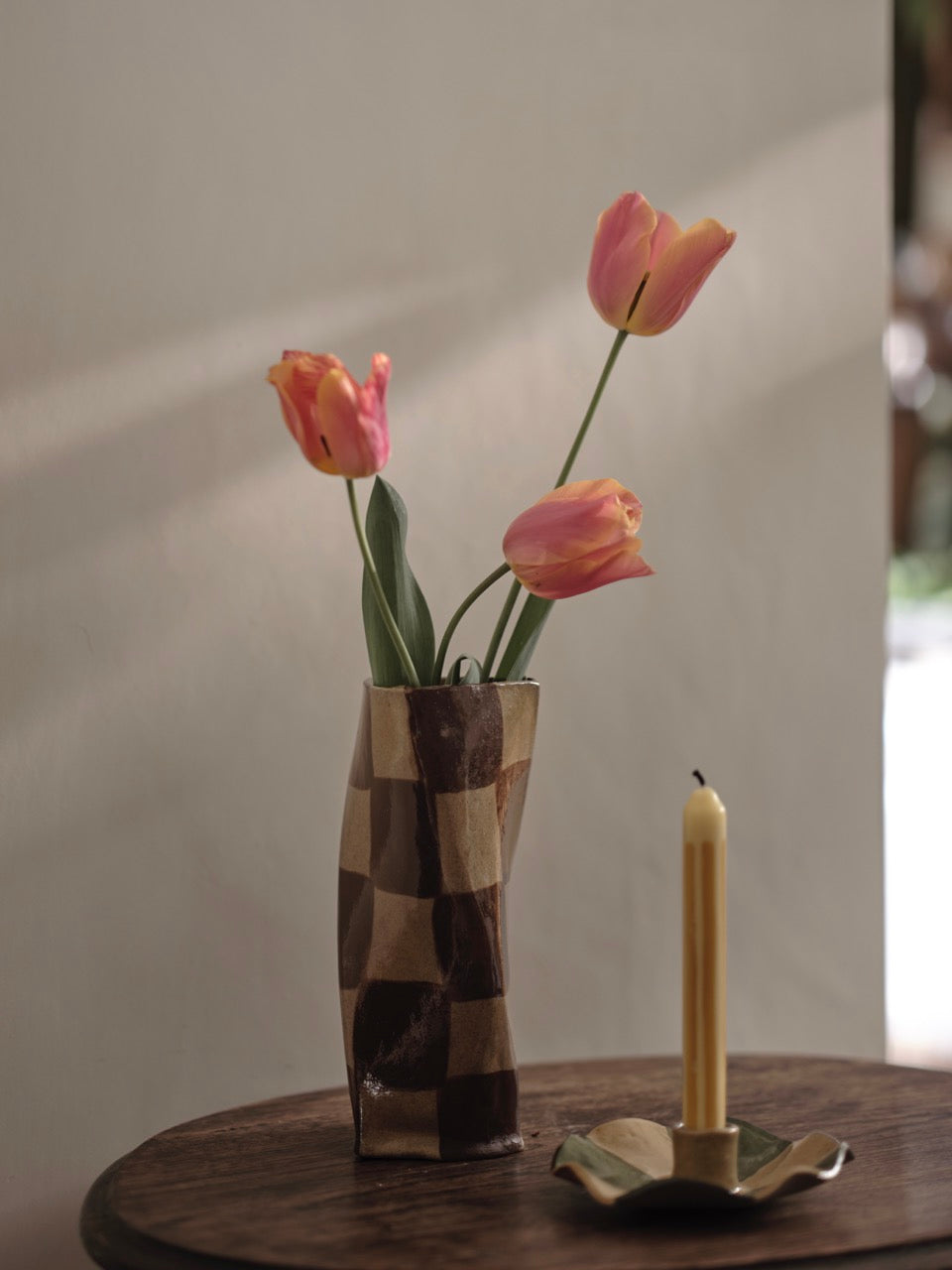 Chocolate Brown Check Twist Vase
