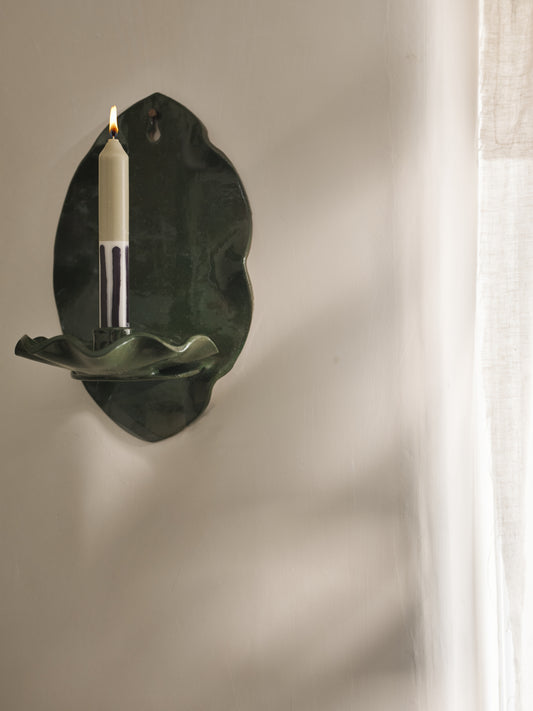 The Wavy Deep Green Sconce
