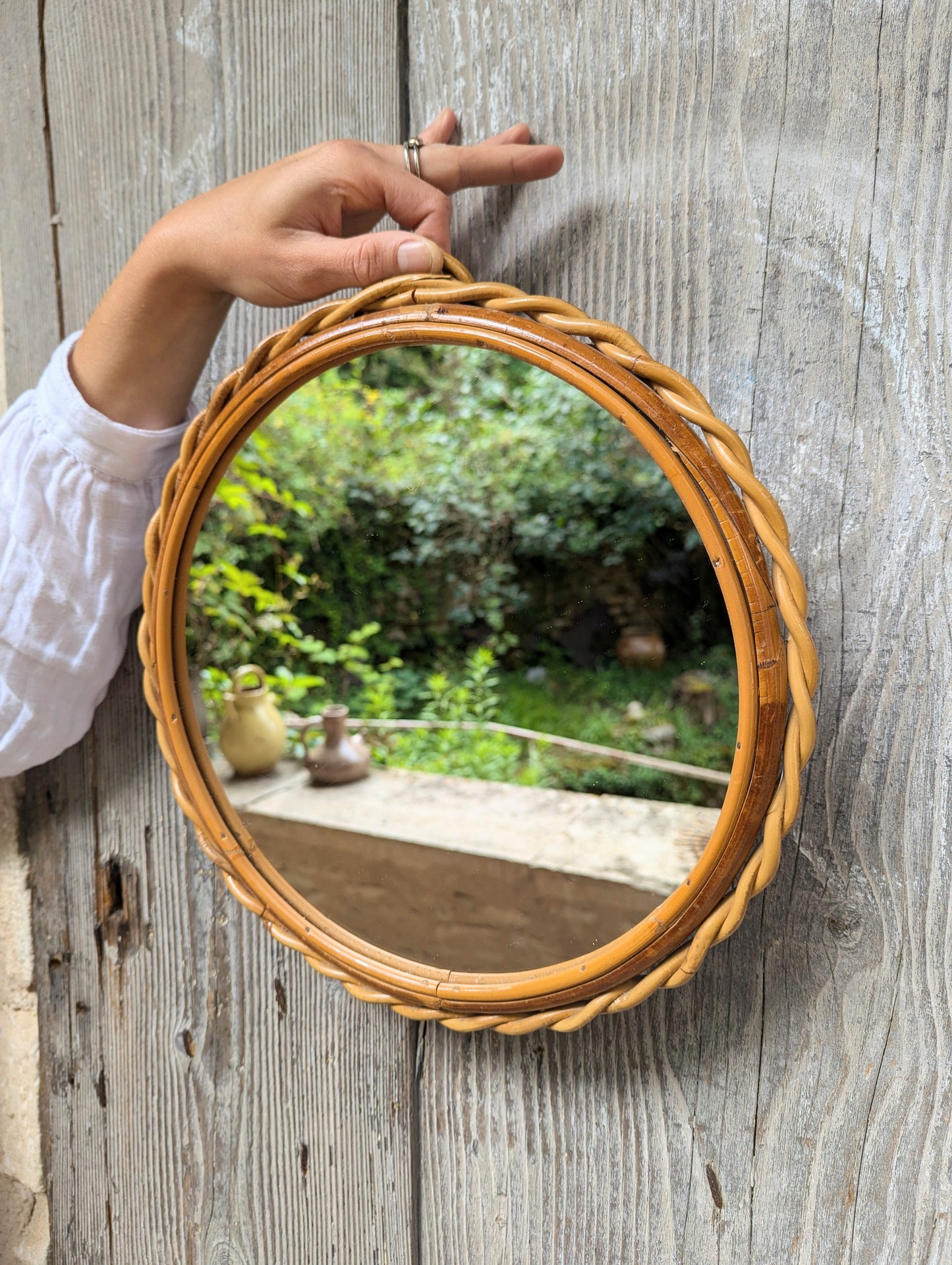 Round Twisted Rattan Mirror