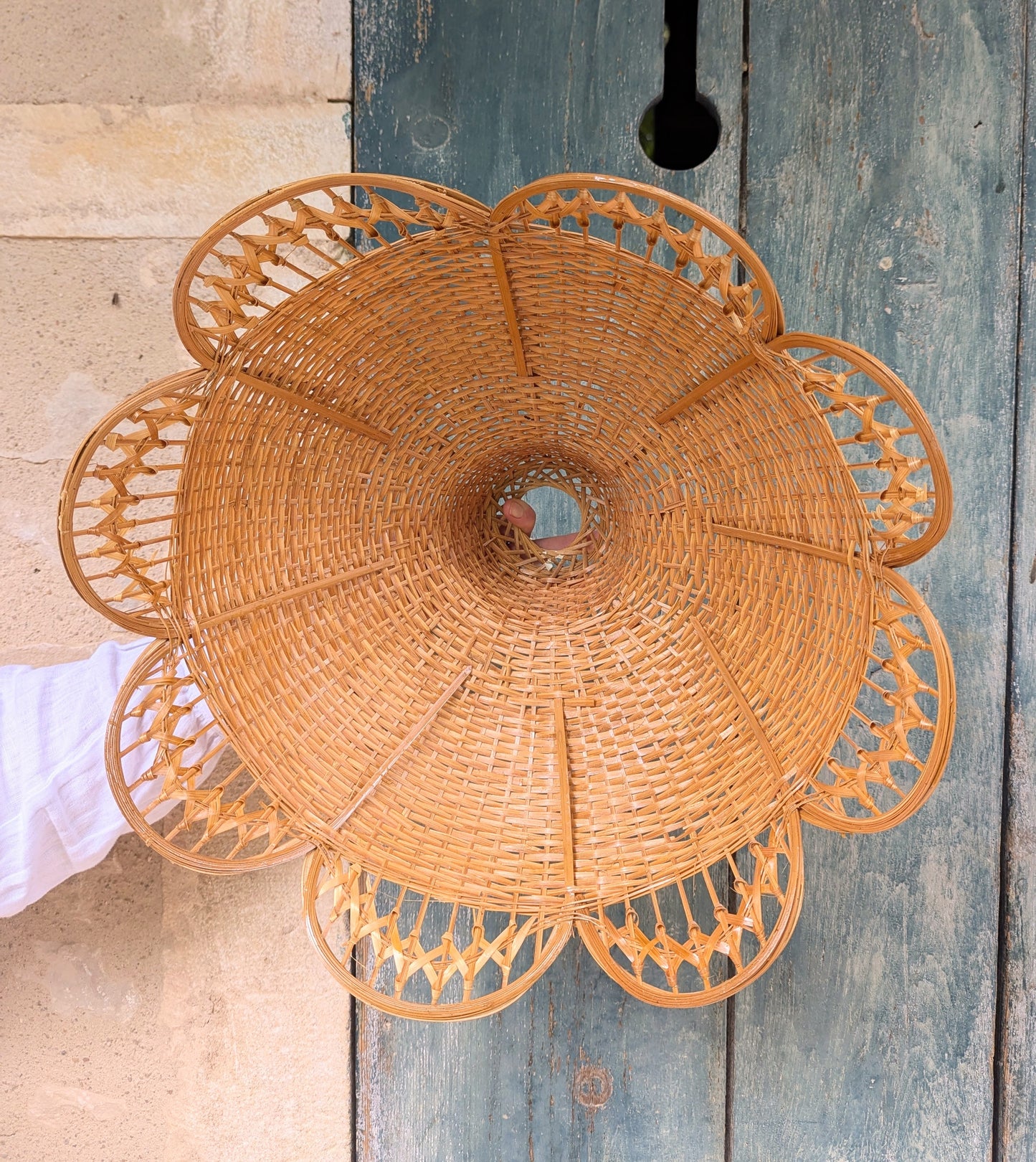 Scalloped Rattan Shade