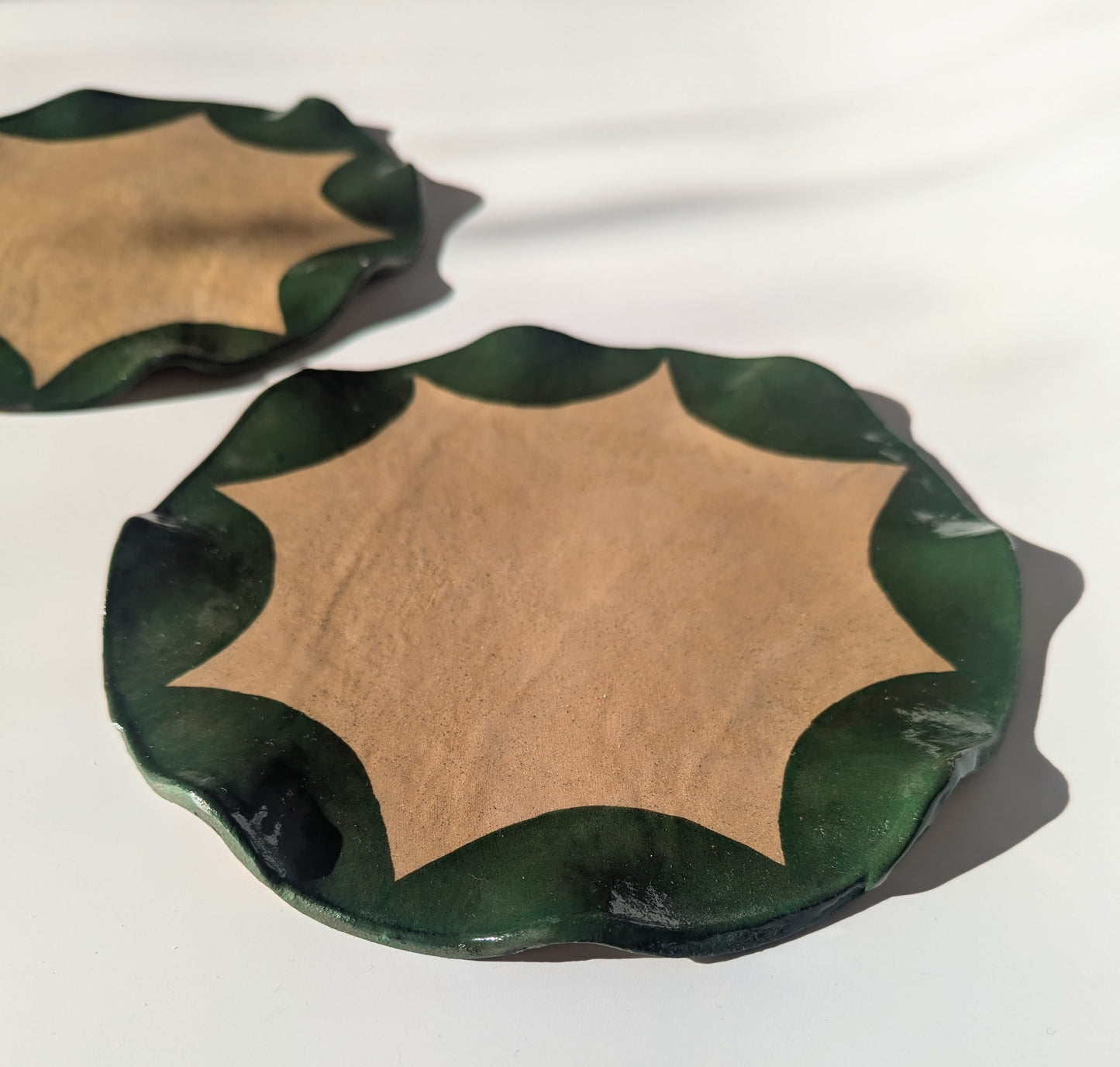 Set of Four Green & Brown Wavy Scalloped Side Plates