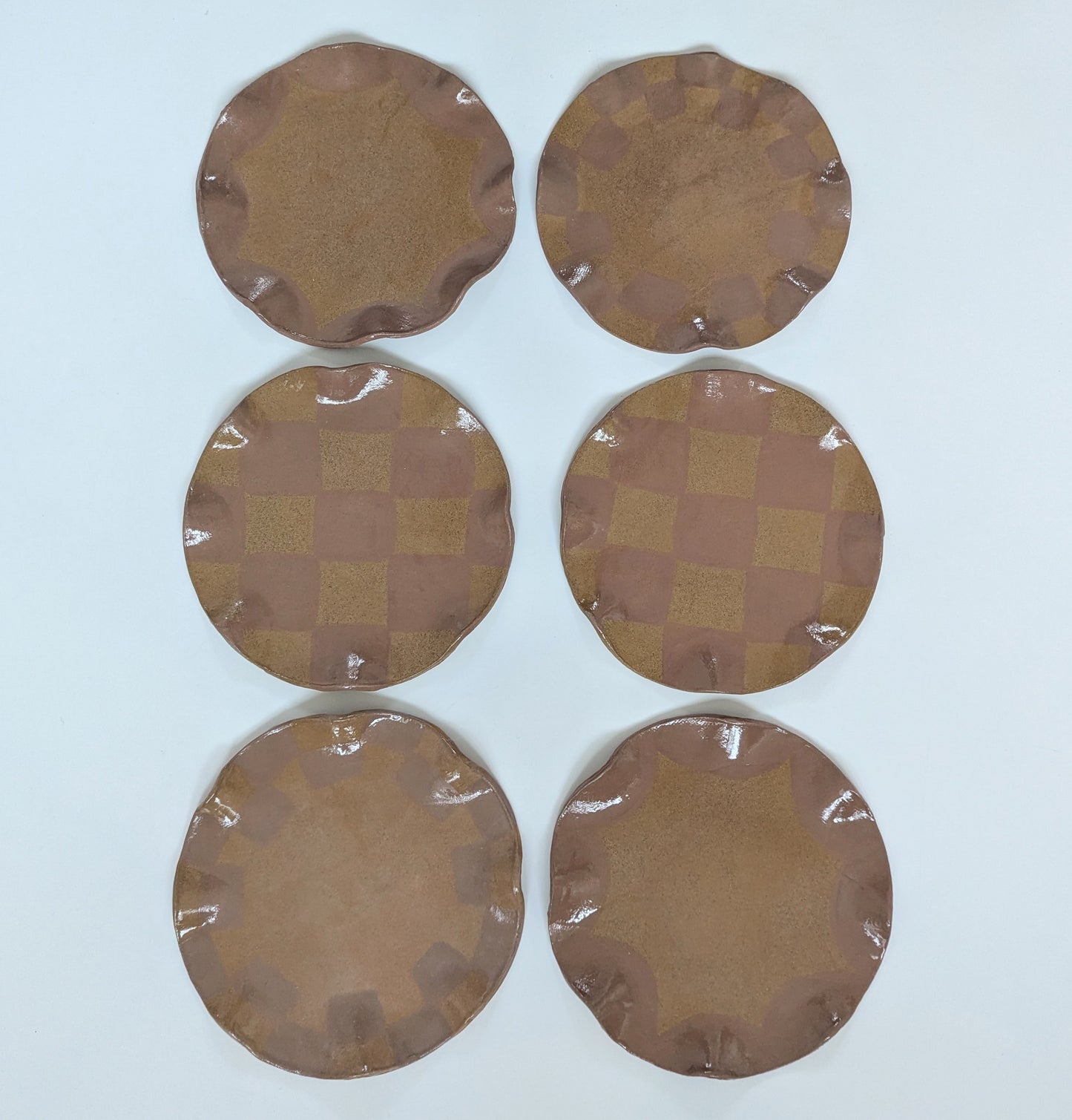 Set of Six Light Brown Wavy Check Seconds Side Plates