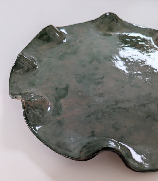 Deep Green Wavy Seconds Platter