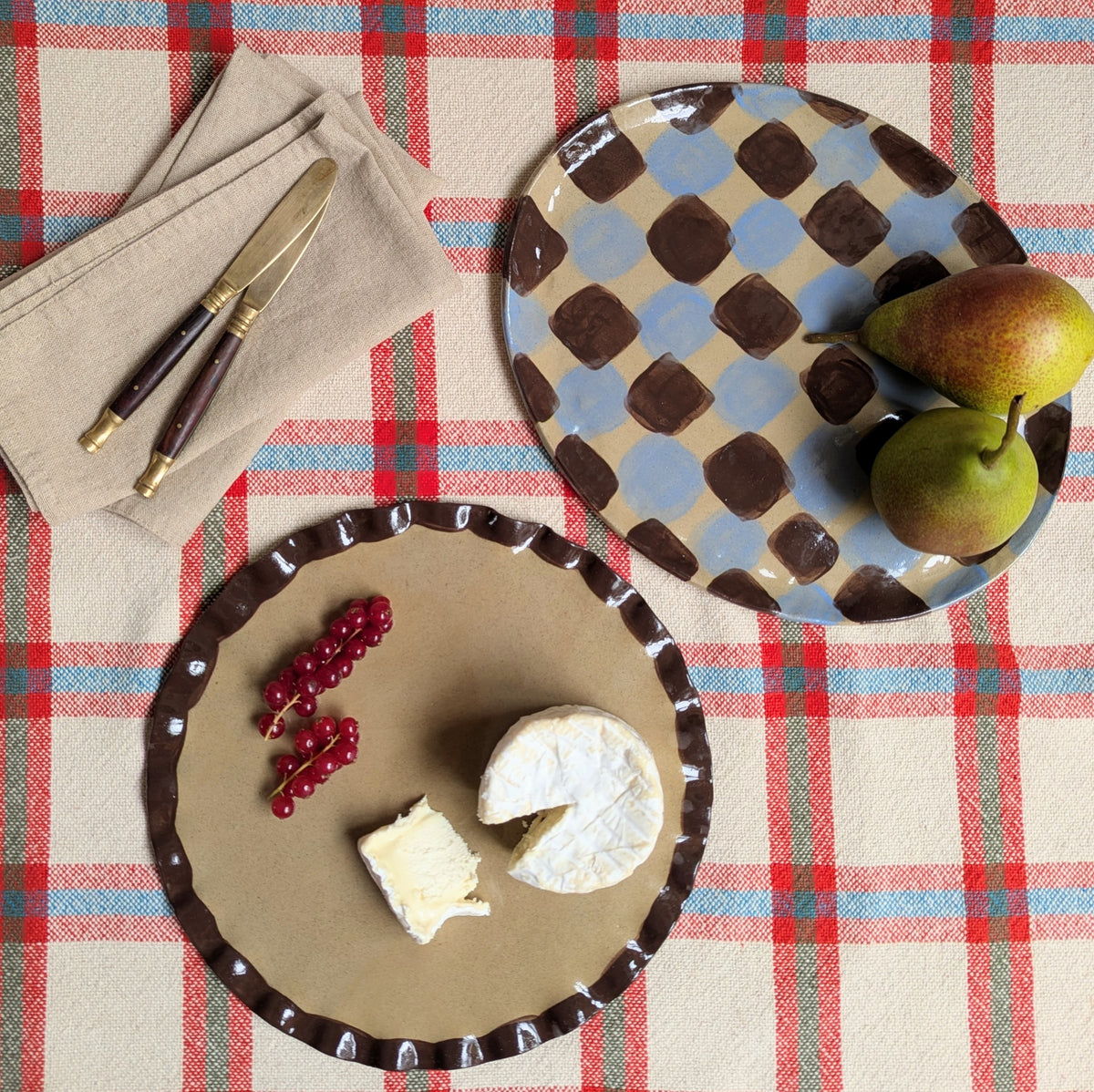 Chocolate Brown Edged Frill Platter