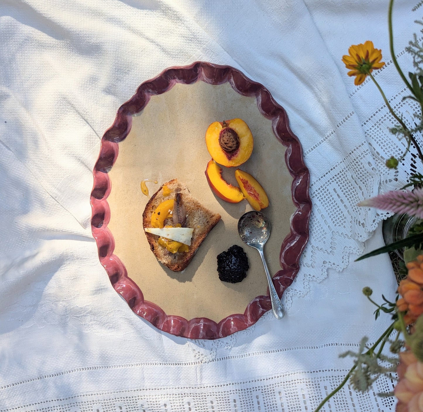 Burgundy Edged Frill Platter